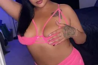 FIRST TIME HERE💦🍑ONLY HERE FOR 2 DAYS!🚨 CUM ENJOY A YOUNG SEXY LATINA READY TO FULFILL YOUR DESIRES🫦 5 ⭐ EXPERIENECE, NON-RUSHED & WORTH YOUR WHILE😘 - Image 6